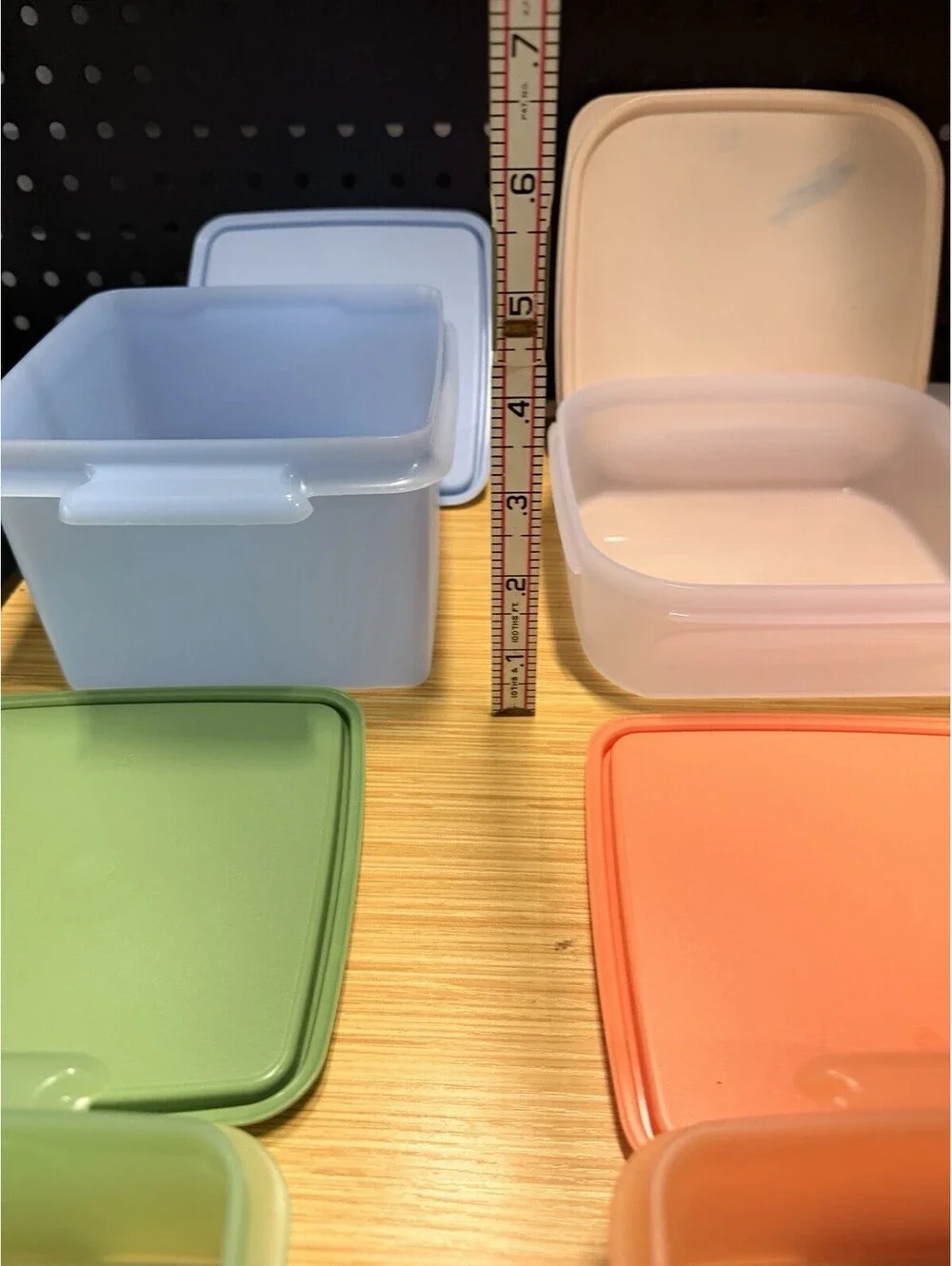 VTG Tupperware 4 Lunch Containers & Lids Storage Green Pink Blue Orange *